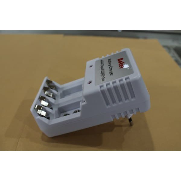 Charger Baterai AA/AAA/9V