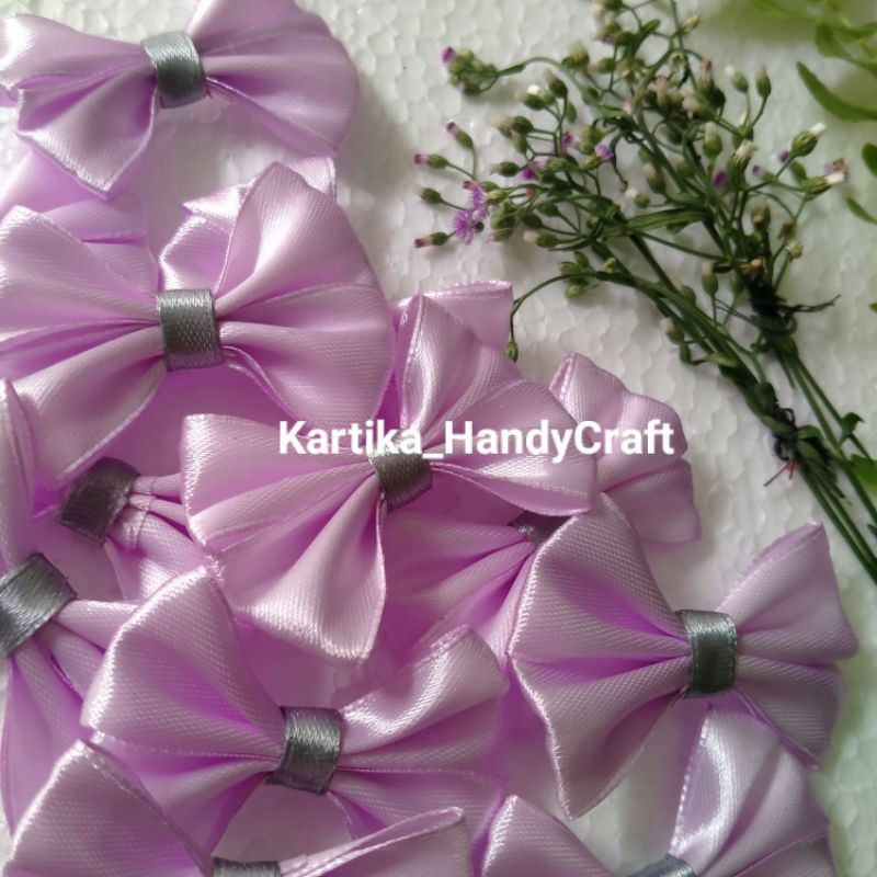 

Bros Pita Satin Kupu Violet Isi 12Pcs Souvenir Pernikahan