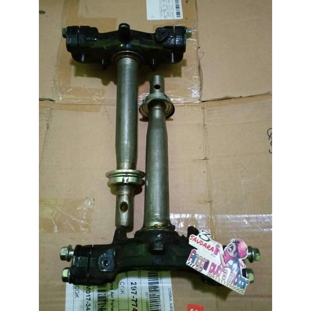 Segitiga Shock Depan Vario 125 - 150 LED Original Copotan Motor