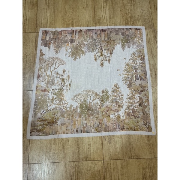 Preloved Buttonscarves New York Reborn Vessel