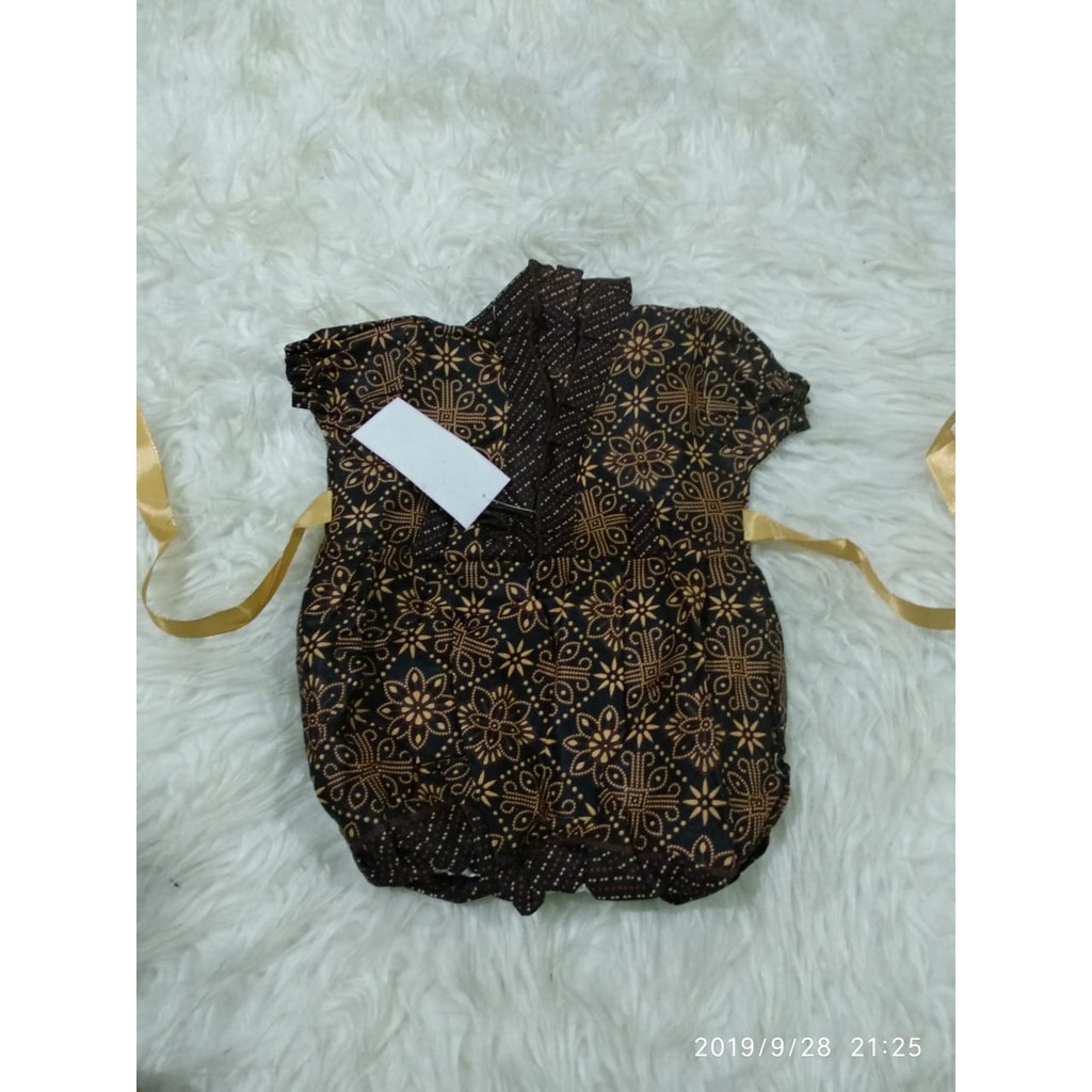 Dress anak usia 0.5 - 1th