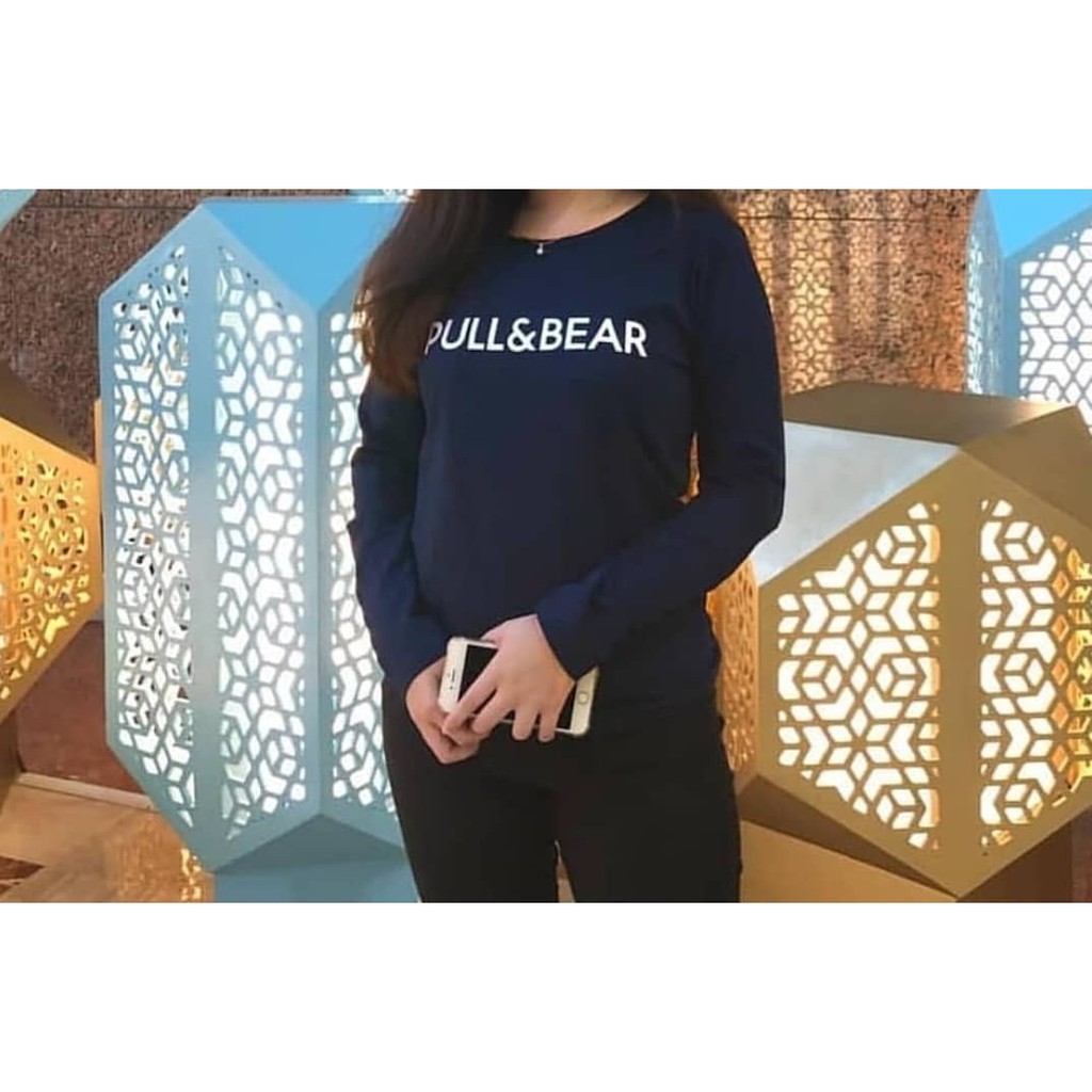 Kaos Lengan Panjang Pull And Bear (Biru Navy)
