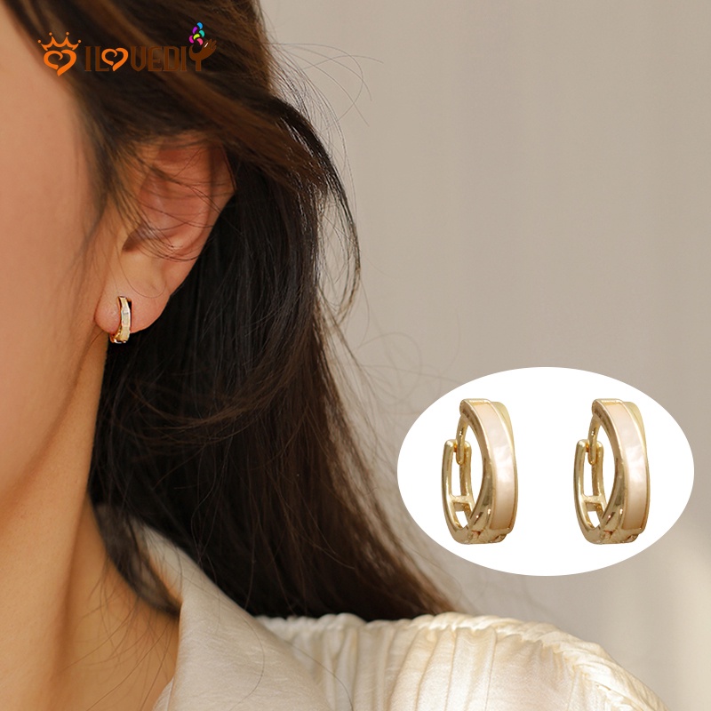 Anting Hoop Desain Kerang Silang Warna Emas Gaya Vintage Korea Untuk Wanita