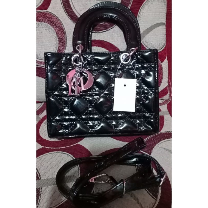 tas dior lady hitam