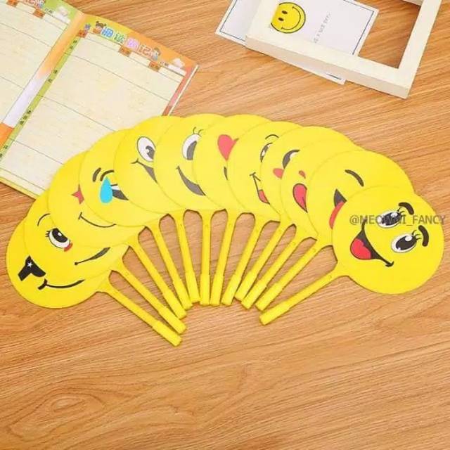 

Pulpen Kipas Karakter Emoji.