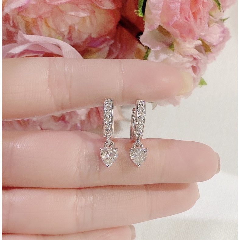 Anting Dewasa Titanium Silver Korea Baris Kristal Juntai Love