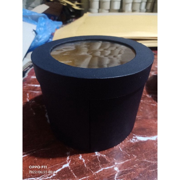 

RB bloom box/round box diameter 18 cm tinggi 14 cm