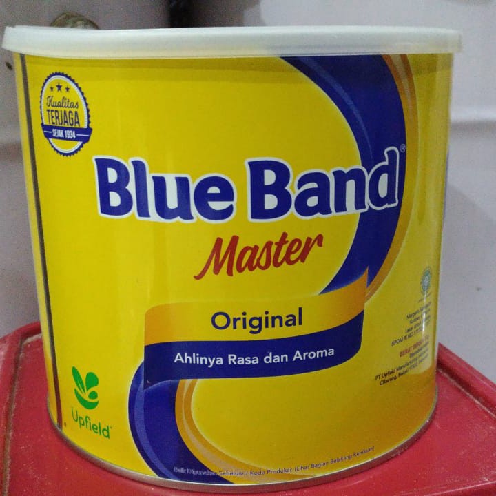 

Mentega Blueband kaleng 2Kg / Blue Band Kaleng 2 Kg