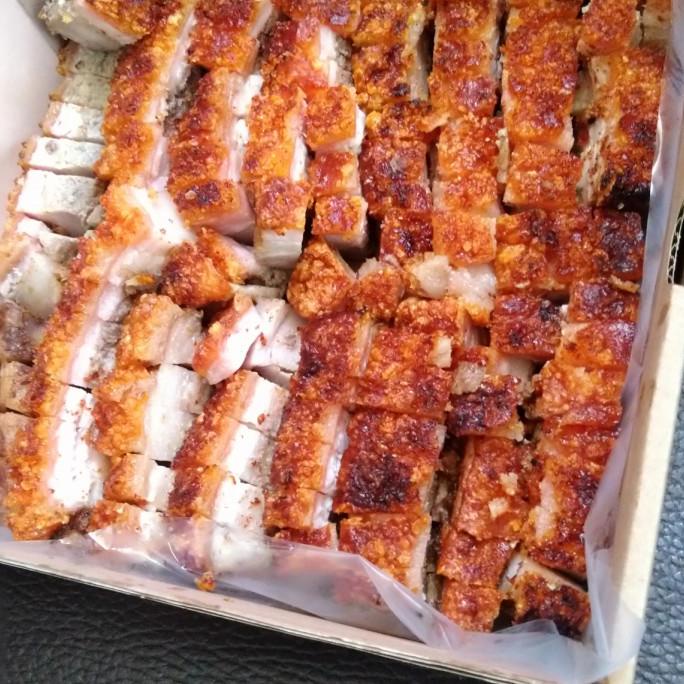 

babi panggang asin /samcan+sambal matah(500 gr)pre order 1hari