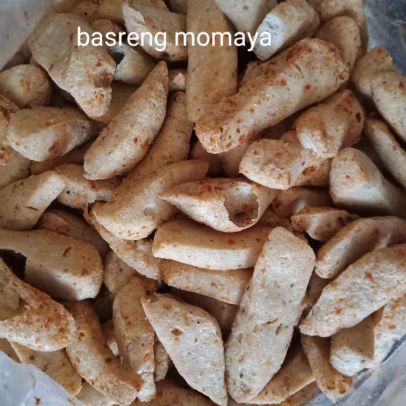 

cemilan basreng mamoya pedas dan ori