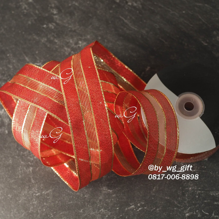 

Pita Merah - Tengah Jala Gold / Emas; Lebar 3.8 cm; Panjang 20 yard