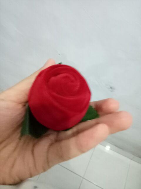 Kotak / Box Cincin Couple Bentuk Mawar