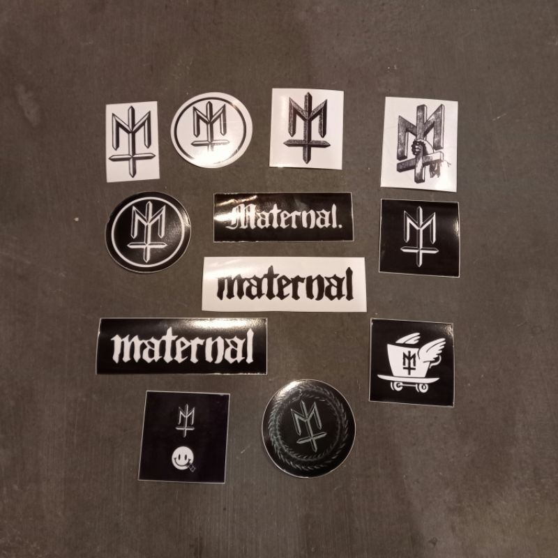 

Stiker Maternal Stiker Distro Stiker Stiker Laptop Stiker Helm Pack isi 12 stiker