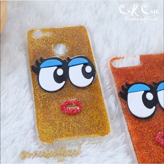 

Glitter Play No More