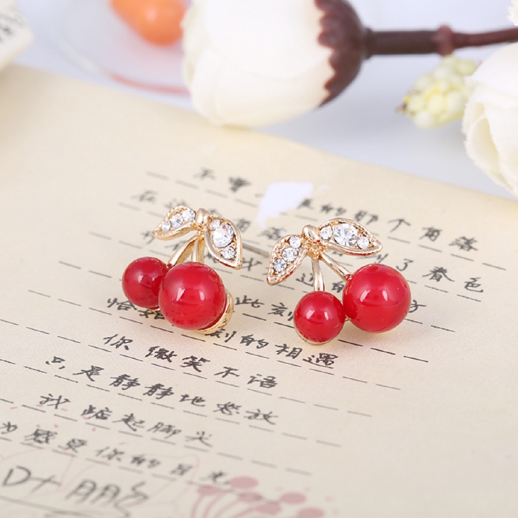 Anting Klip Tanpa Tindik Desain Buah Ceri Merah Untuk Wanita