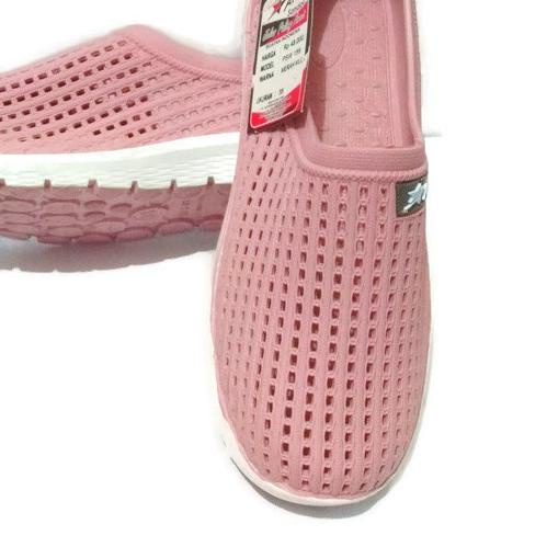 ▲ Sepatu Jelly Wanita Karet Anti Air Tidak Bau dan Nyaman ATT ֍