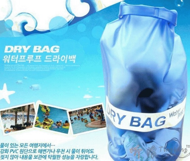 Dry bag / waterproof bag for watersport