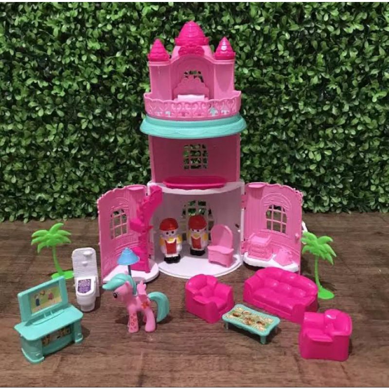 Mainan dream castle