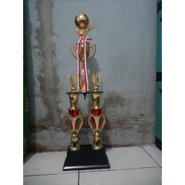 PIALA 2 kaki