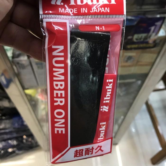 Grip Grip Raket Bulutangkis Ibuki Number One Original