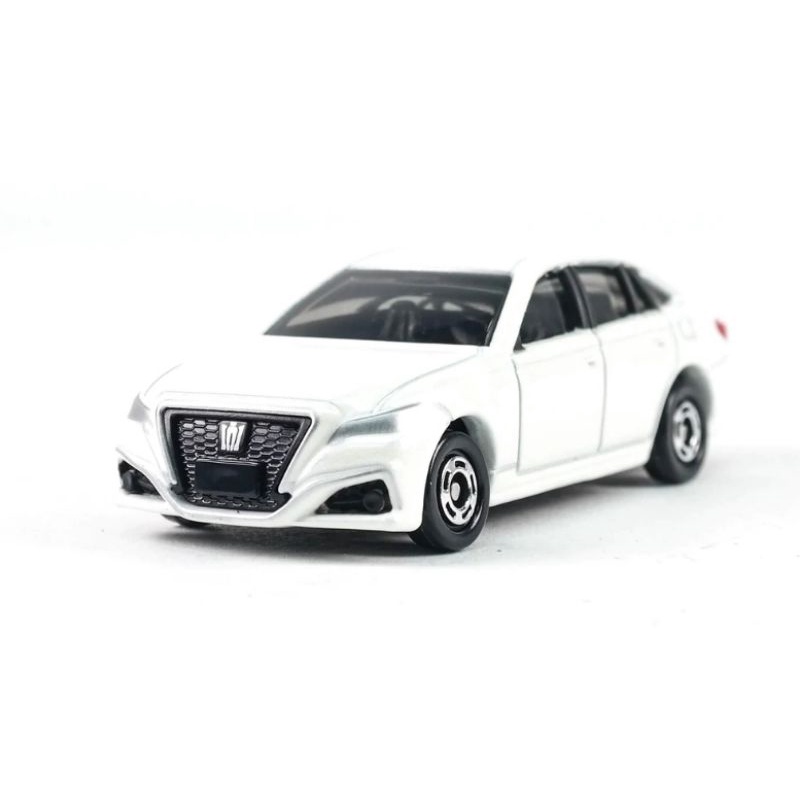 Tomica Reguler 26 Toyota Crown Takara Tomy Original Miniatur Diecast Mobil