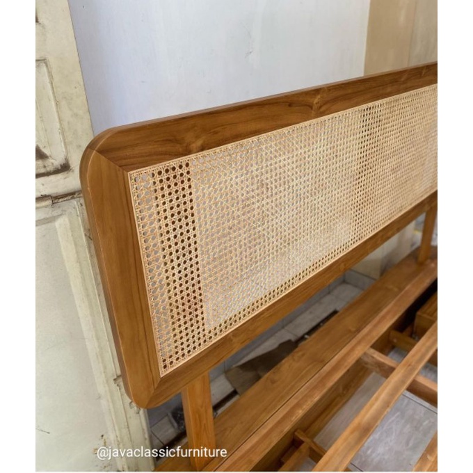 TEMPAT TIDUR ROTAN MINIMALIS,DIPAN JATI ROTAN,TEMPAT TIDUR ANAK LACI-1