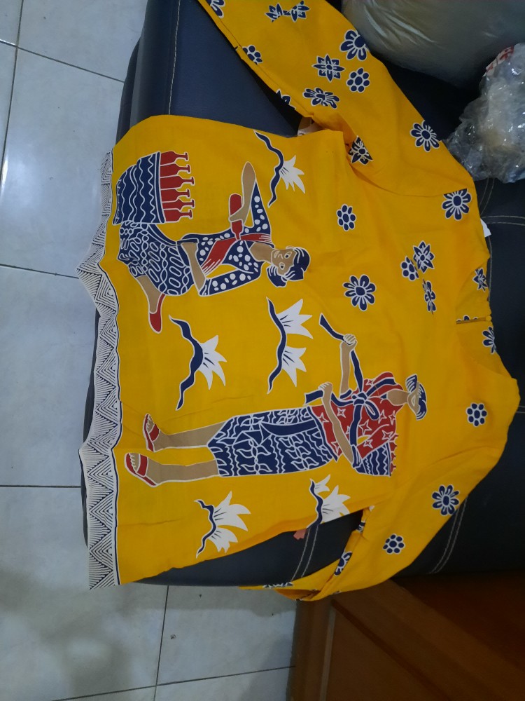 Solo Batik Gita Top Ory