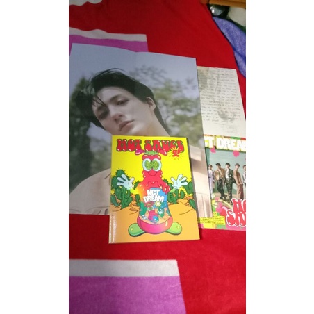 Album Only Hot Sauce Ver Chilling + Folded Poster Jeno