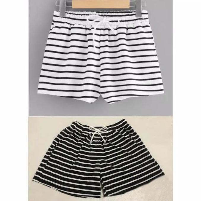  Celana  Pendek Hotpants Salur  Wanita Hitam dan Putih  Short 