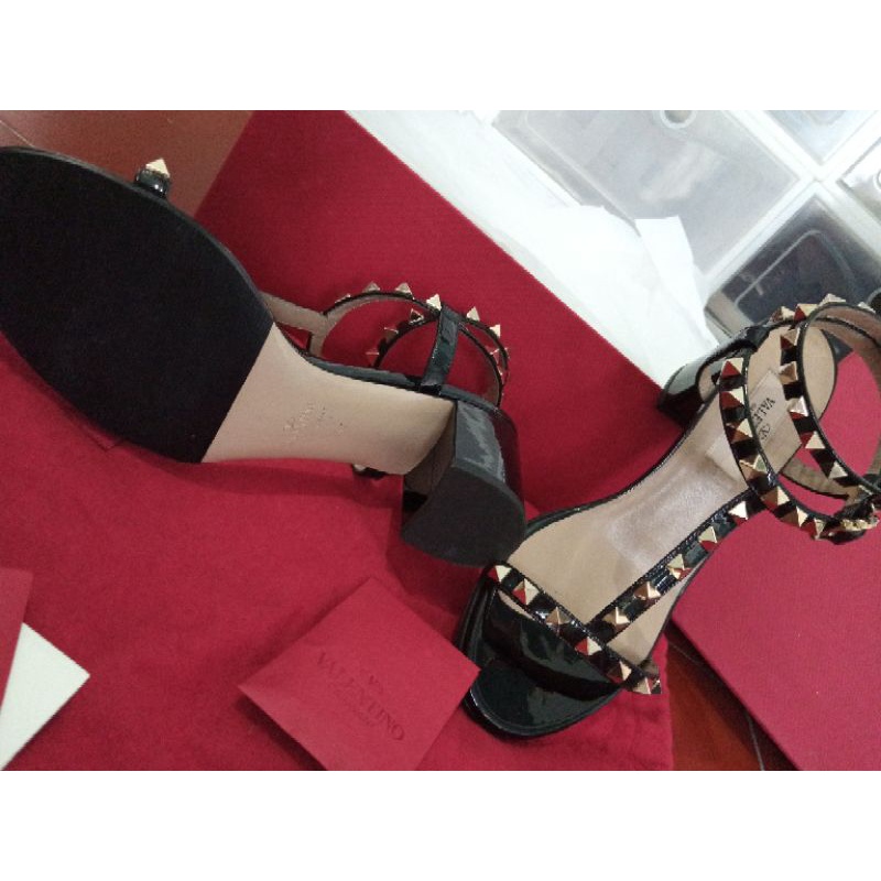 Preloved sepatu sandal branded Valentino Garavani Original