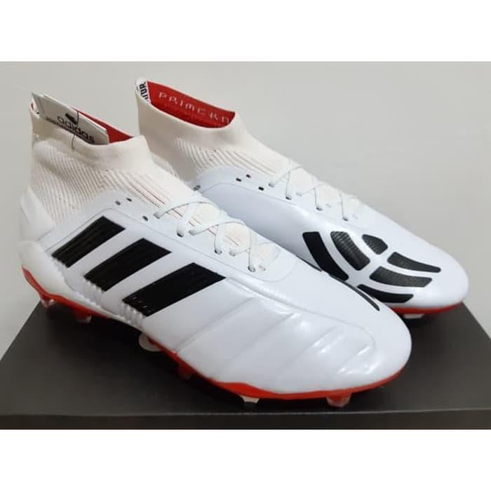 Sepatu Bola - Soccer Adidas Predator Mania 19.1 Leather White - FG
