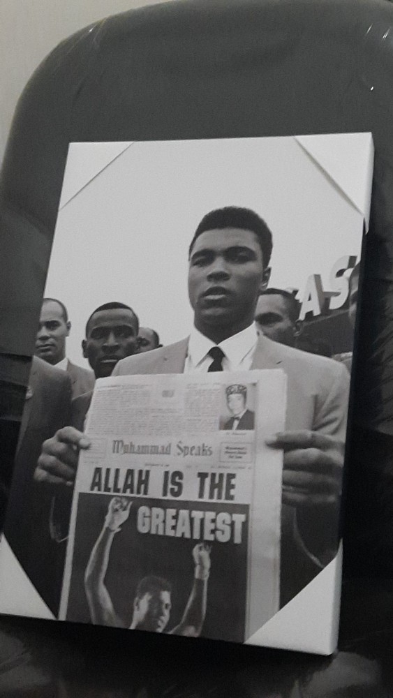 Poster Custom + Bingkai Kayu (45x30)