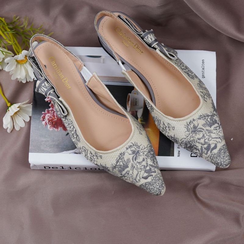 Dior slingback flat defect