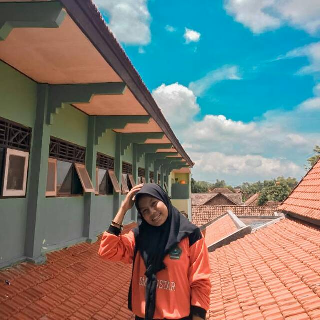 linggar_dea666