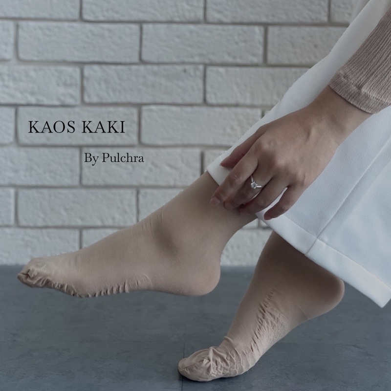 Kaos Kaki PULCHRAGALLERY | kaos kaki berbahan polyamide dan elastan