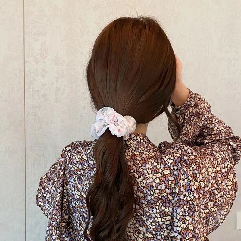 Scrunchie Ikat Karet Pretty Cherry