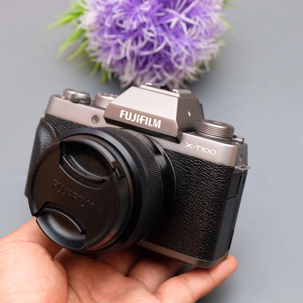 Best Seller Fujifilm XT100 dan lensa kit 15-45mm Second berkualitas