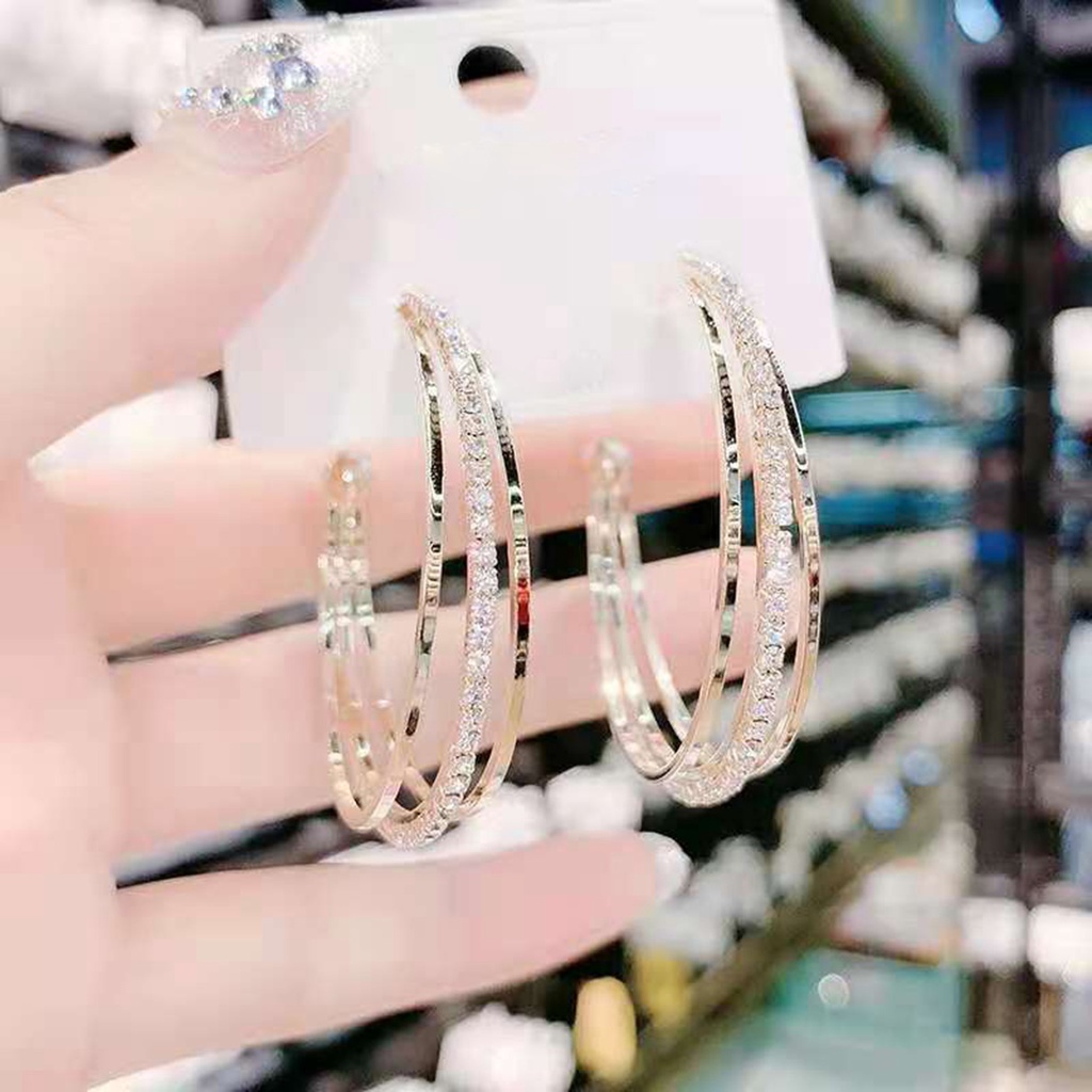 Hu Hu Hu Hu Hu Alat Bantu Pasang Kacamata♡ 1 Pasang Anting Juntai Bentuk Bulat Aksen Berlian Imitasi Portable Anti deformed Untuk Wanita