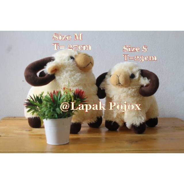 Boneka Domba Tanduk Size M