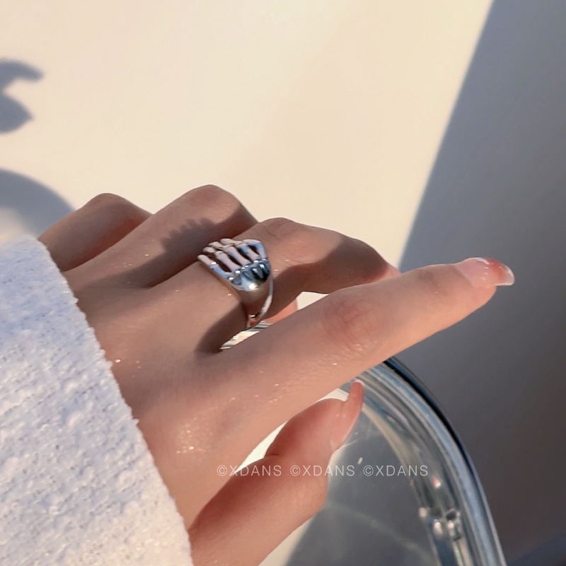 Cincin Model Terbuka Desain Tangan Tengkorak Gaya Hip Hop