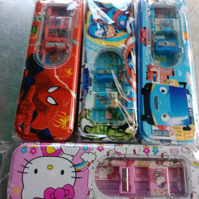 

kotak pensil ada penggaris runcing cewe cowo