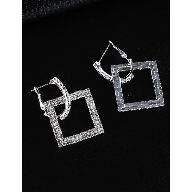 LRC Anting Tusuk Fashion Diamond 925 Silver Studded Diamond Star Earrings F92182