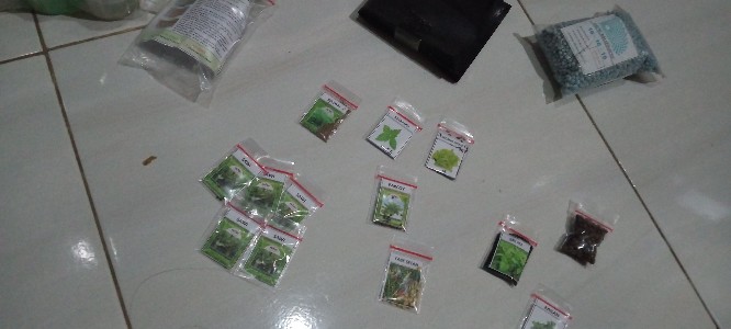 Polybag Ecer 10x10 15x15 20x20 25x25 30x30 40x40 18x18 Polibag Polibek