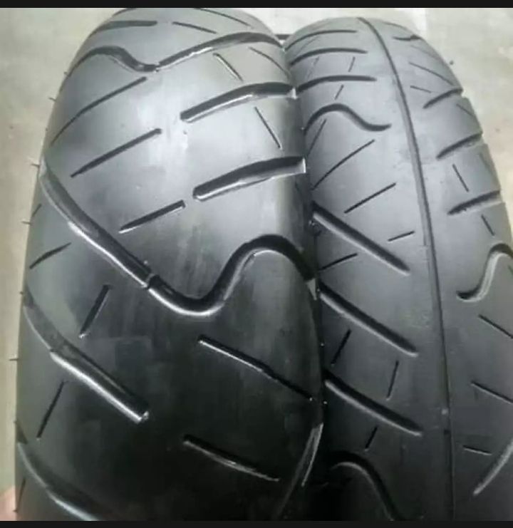 ban motor sepasang ukuran 130/70 sama 100/70 tubles bisa untuk verza ninja VIXION megapro glpro