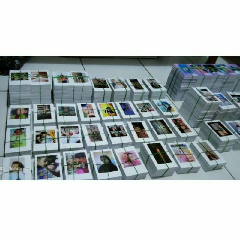 

Foto polaroid 2R murah| laminasi glossy