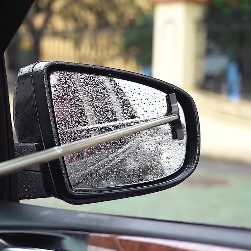 Wiper Pembersih Kaca Depan Mobil Universal Retractable Adjustable Anti Air / Kabut / Silau Bahan Stainless Steel