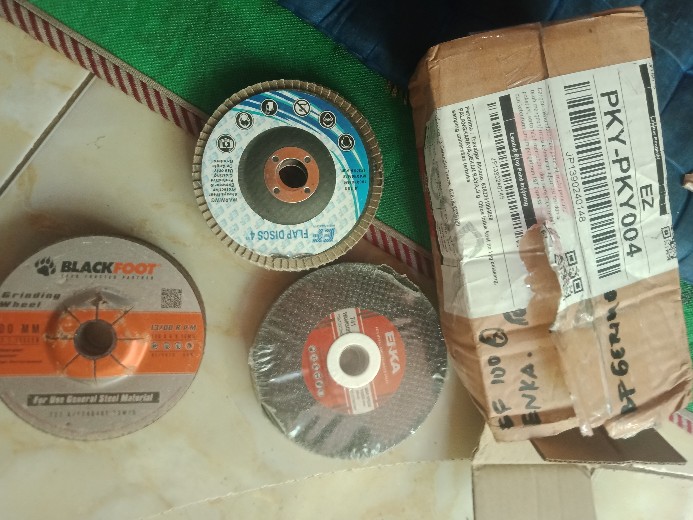 Mata Batu Gurinda Enka Wd Cutting Wheel Gerinda 4 Inch Potong Besi