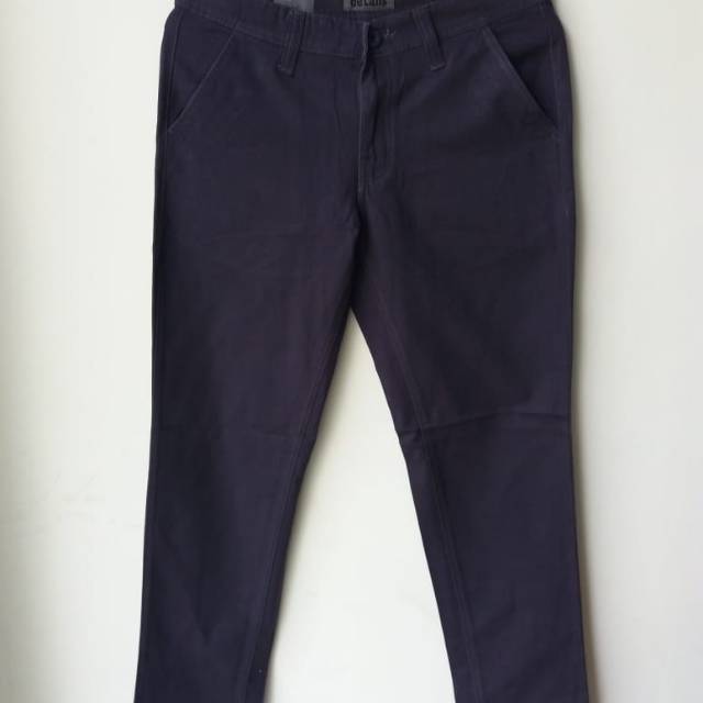 Celana cinos details