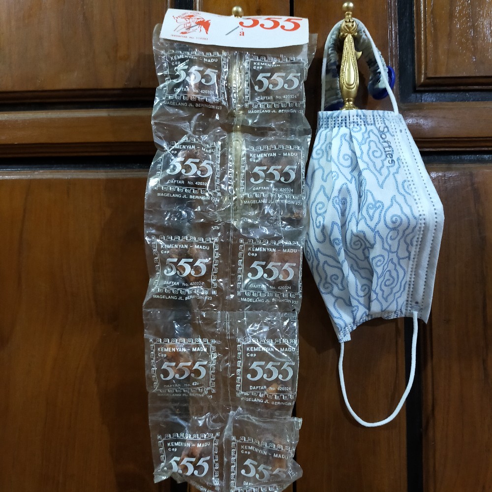 Kemenyan Madu 555 Super Kuning