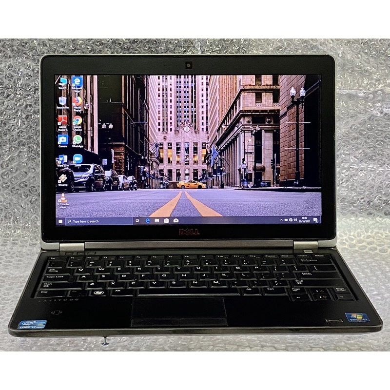 Laptop Dell Latitude E6220 Core i7-2640M SSD 512GB RAM 8GB Layar 12inch Second